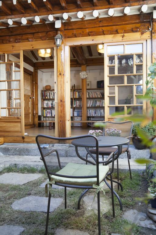 Vine Hanok Guesthouse Seoul Eksteriør bilde
