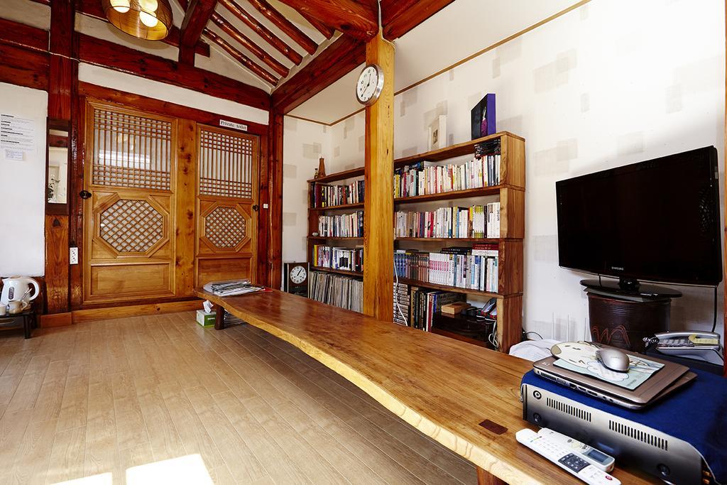 Vine Hanok Guesthouse Seoul Eksteriør bilde